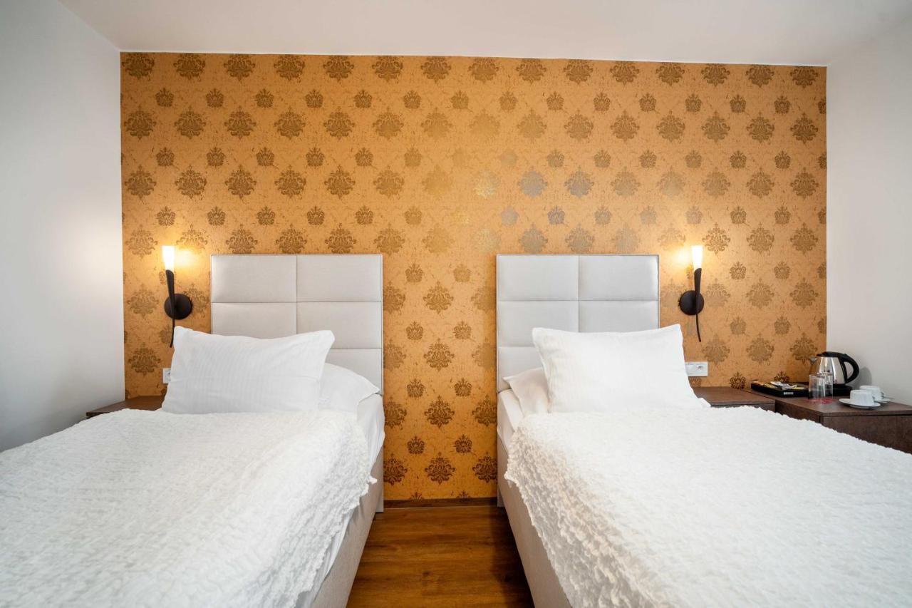 Hotel Maxplaza