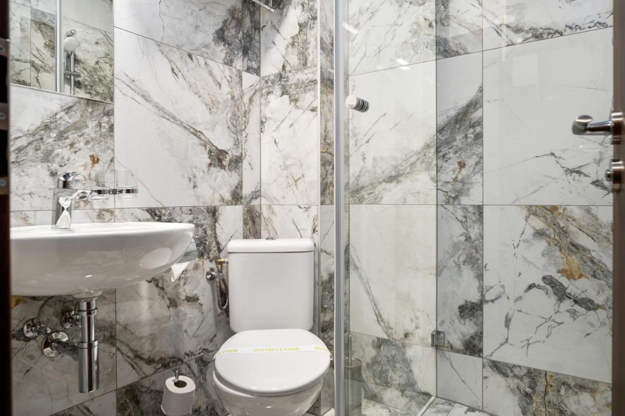 Maxplaza Hotel 4*