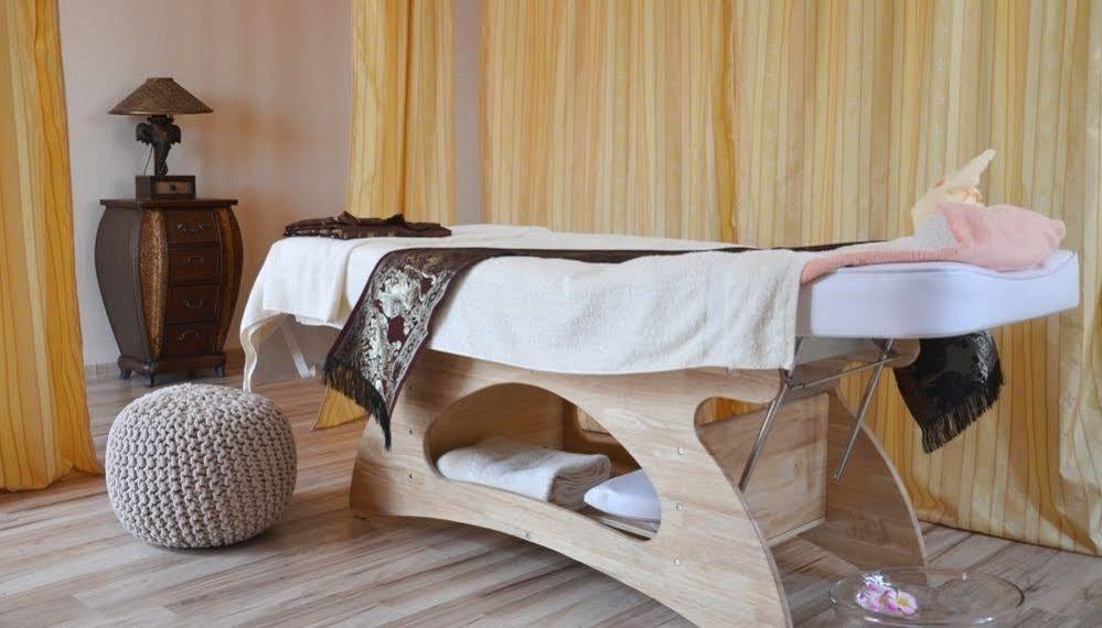 Szálloda Maxplaza 4*