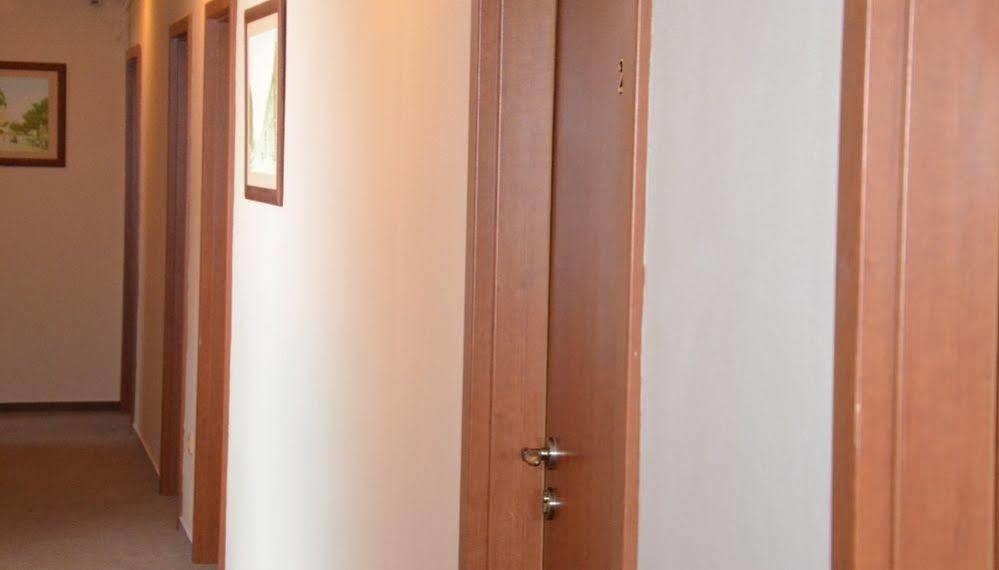 Maxplaza 4*